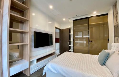 District 9 Apartment | Shi House - Modern Apartment Vinhomes Grand Park - Căn Hộ Studios
