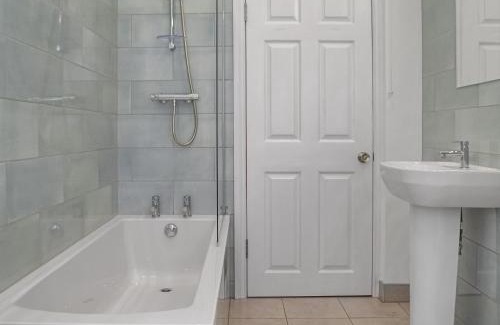 Llanfynydd House | Shiloh - Uk47137