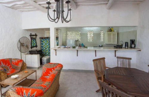 Mombasa Hotel | Shimoni Reef Lodge
