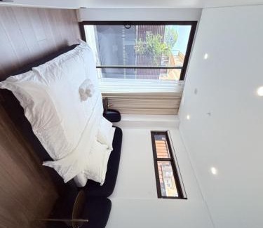 Gladesville House | Shineland Holiday