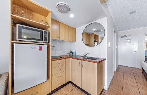 Airlie Beach Apartment | Shingley Ocean Views