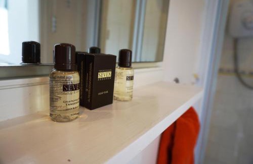 Clare House | Ship Stores Guest House