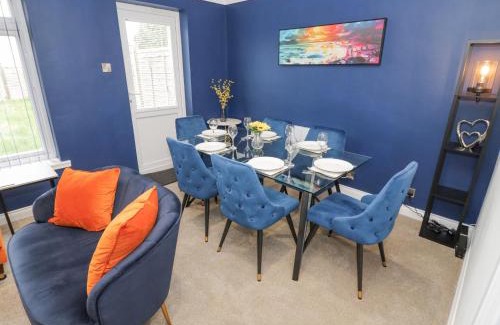 Frampton on Severn House | Shirleys