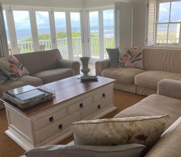 Sandbaai House | Shore's Edge Luxury Oceanfront Home