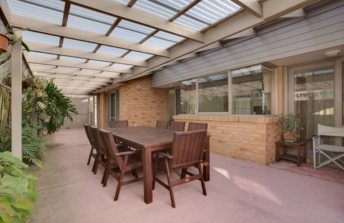 Tootgarook House | SHORE THING - FAMILY BEACH RETREAT