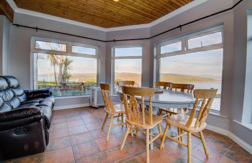 Letterkenny House | Shoreline Cottage