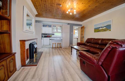 Letterkenny House | Shoreline Cottage
