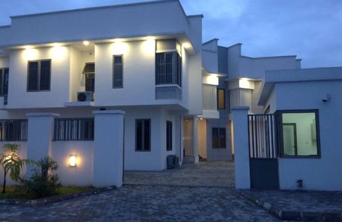 Lekki Phase 1 Apartment | Shorlets by First Bridgeford Homes