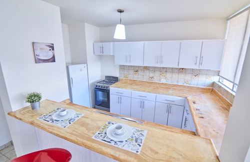 Ensanche Independencia Apartment | Short Term Studio Apartments in Gascue, Central Zone of the City
