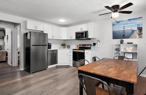 Ocean City Condo | Short Walk to Beach and Boardwalk with a Pool