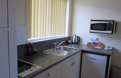 Thames Hotel | Shortland Court Motel