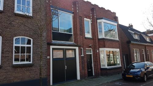 Lasonder-Zeggelt House | Shortstay Bilderdijk