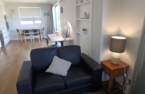 Lower Shotover House | Shotover Country Residence - 2 bedroom home in quiet residential area