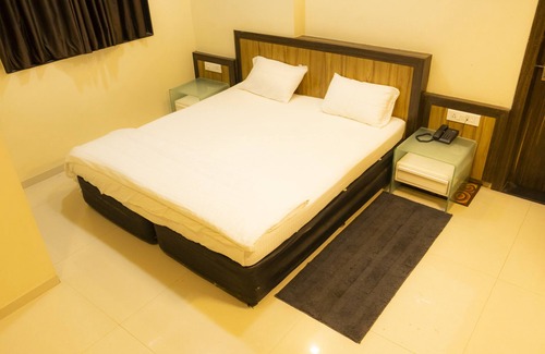 Ahmednagar Hotel | Shree Datta Hotel