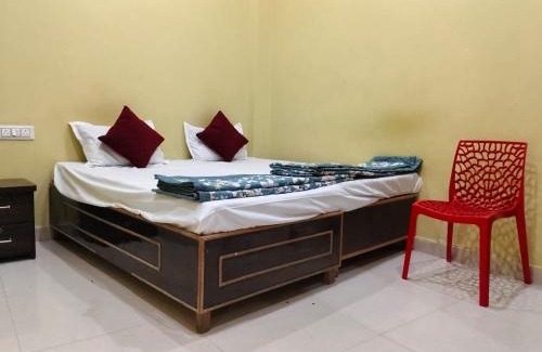 Varanasi House | Shri Shiva Homestay by VM Stays
