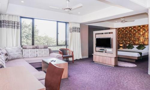 Satara Hotel | Shri Vitthal Mangalam Satara