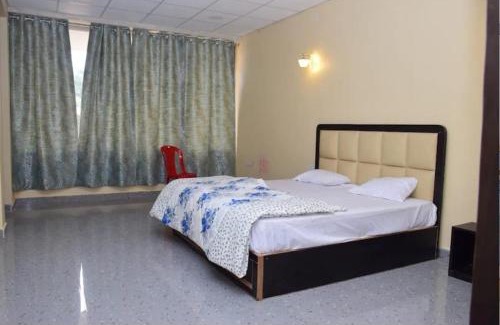 Marhi Hotel | Shriji Resort