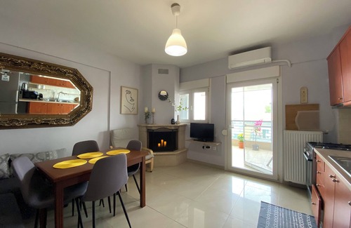 Neoi Epivates Apartment | Side Sea View Apartment