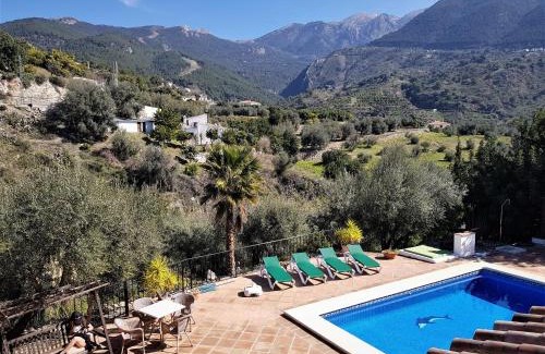 Los Cortijillos Villa | Siempre Verde