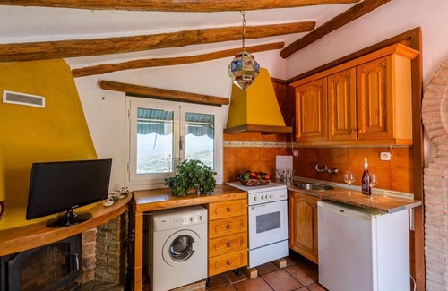 Alcaucin Villa | Sierra Tejeda - Atico Pasero Alcaucín by Ruralidays