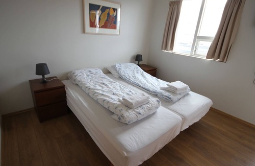 Neskaupstadur House | Siggi Nobb Guesthouse