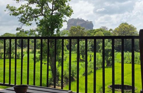 Sigiriya House | Sigiriya Paradise Inn