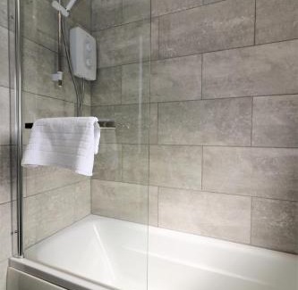 Motherwell Apartment | Signature - Carfin House