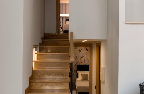 Old Town Apartment | Signature Suite Cantons View