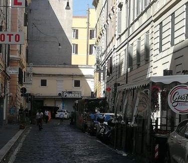 Rione XVIII Castro Pretorio Hostel | Signorina In Rome