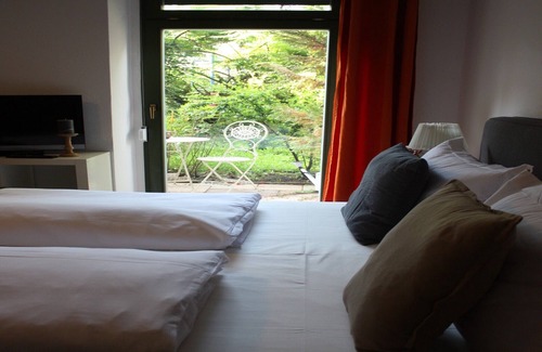 Zentrum-Sued Apartment | Silentio Schletterstrasse