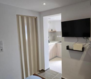 Lambi House | Silia's house near the beach