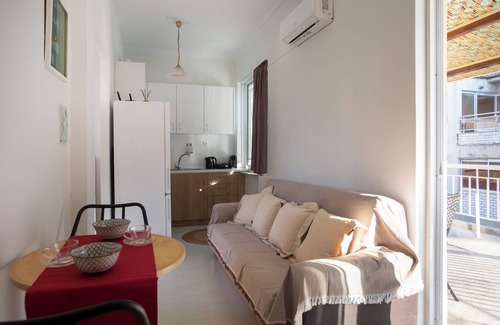 Kerameikos Apartment | Silk Mill Metaxourgeio, Athens Centre