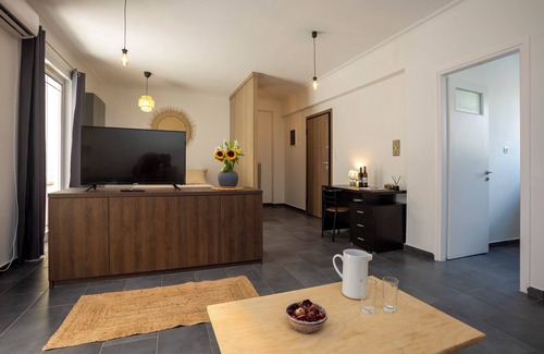 Kerameikos Apartment | Silk Mill Metaxourgeio, Athens Centre