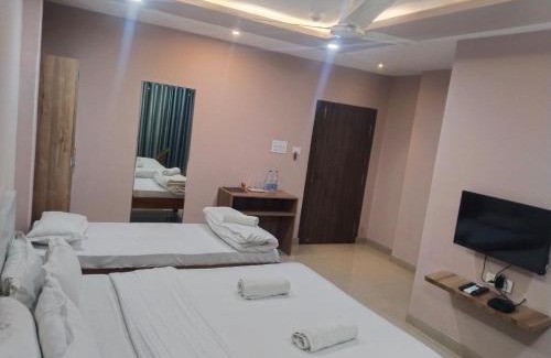 Sualkuchi Hotel | SILVER REGENCY