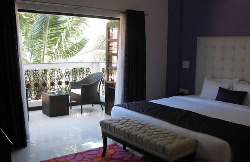 Candolim Hotel | Silver Sands Hide Away