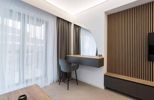 Pipera Apartment | Silver SKY