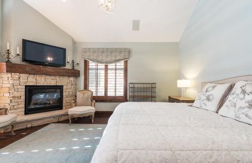 North Park City House | Silver Star #20 - 4 Bed Cottage +Spa