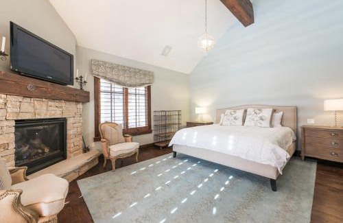 North Park City House | Silver Star #20 - 4 Bed Cottage +Spa