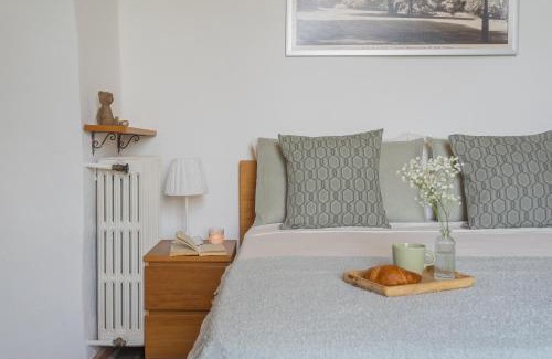 Blevio Apartment | Simons Apartment with Amazing View by Rent All Como