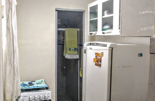 IBES House | Simple but well-furnished kitnet