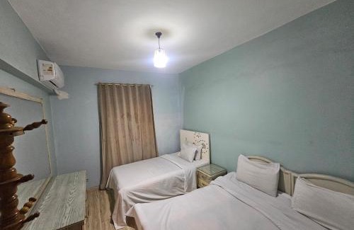Bab Sharqi Apartment | Simple side sea view -families only