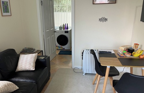 Invermay Apartment | Simple yet cozy guesthouse