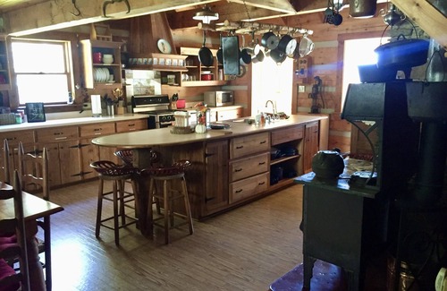 Creston Cabin | Simply Irresistible: Authentic Log Cabin