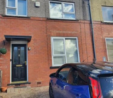 Middleton House | Single Bedroom 96GLA Greater Manchester