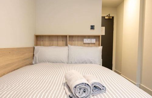 Nottingham Apartment | Single Ensuite Room, Shared Kitchen