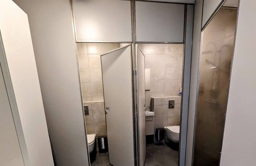 Isafjordur House | Single with Shared Bathroom @ The Ísafjörður inn