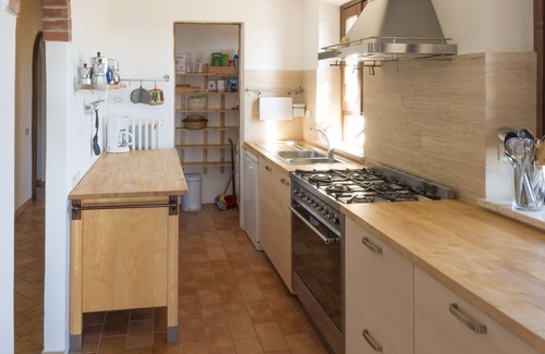 Castellina in Chianti Villa | Single-level Villa, panoramic position, AC, 6x16m private Pool, Whirlpool & Spa