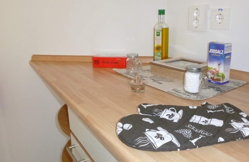 Mitte Apartment | Single room-Basic-Shared Bathroom-Zi 2-10