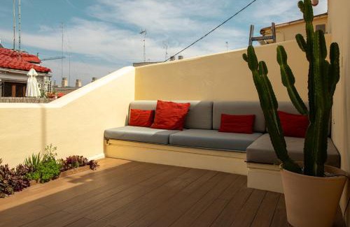 El Pilar Apartment | SingularStays Ático Roger de Flor