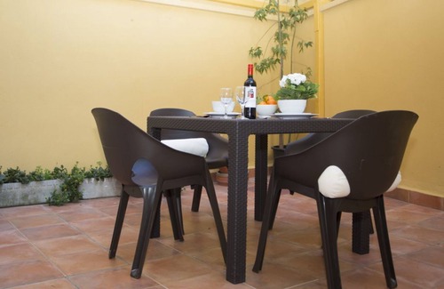 El Botanic House | SingularStays Botanico Room Terrace III